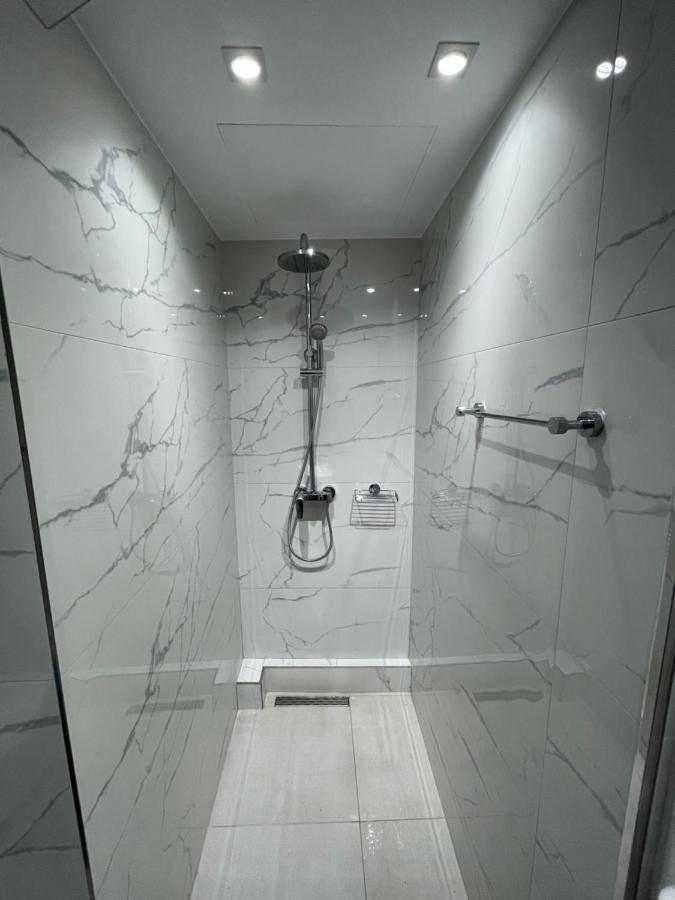 Little Cozy Apartment 4 Sarande Bagian luar foto