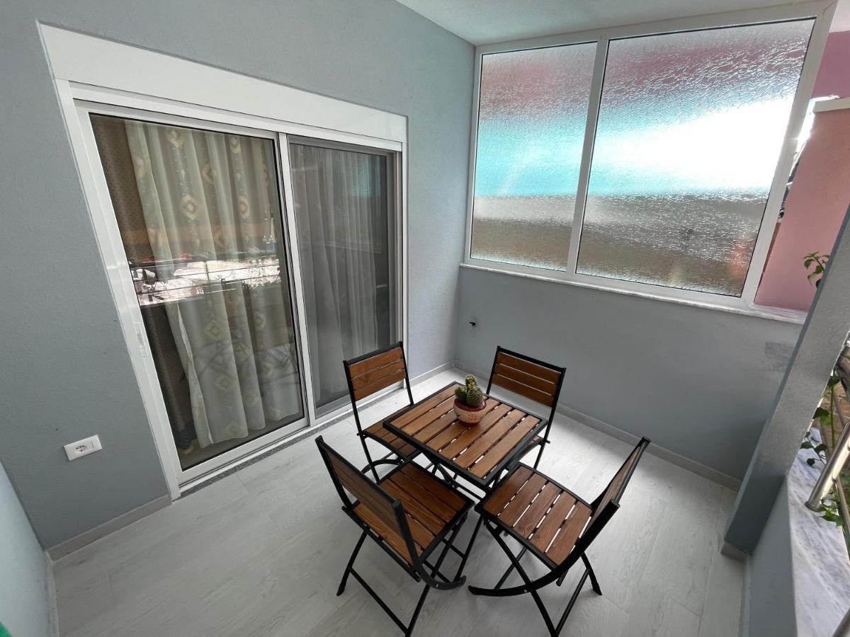 Little Cozy Apartment 4 Sarande Bagian luar foto