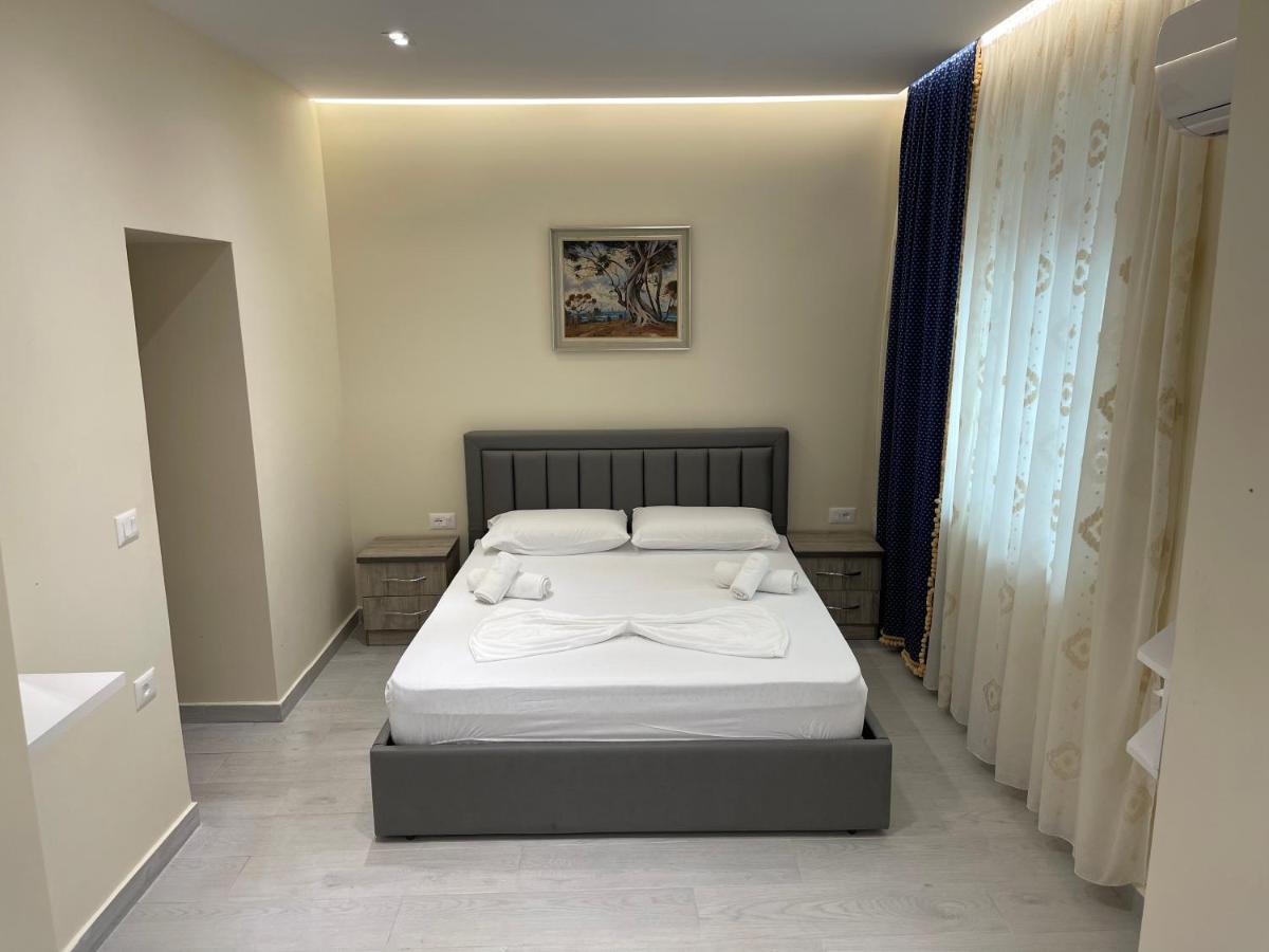 Little Cozy Apartment 4 Sarande Bagian luar foto