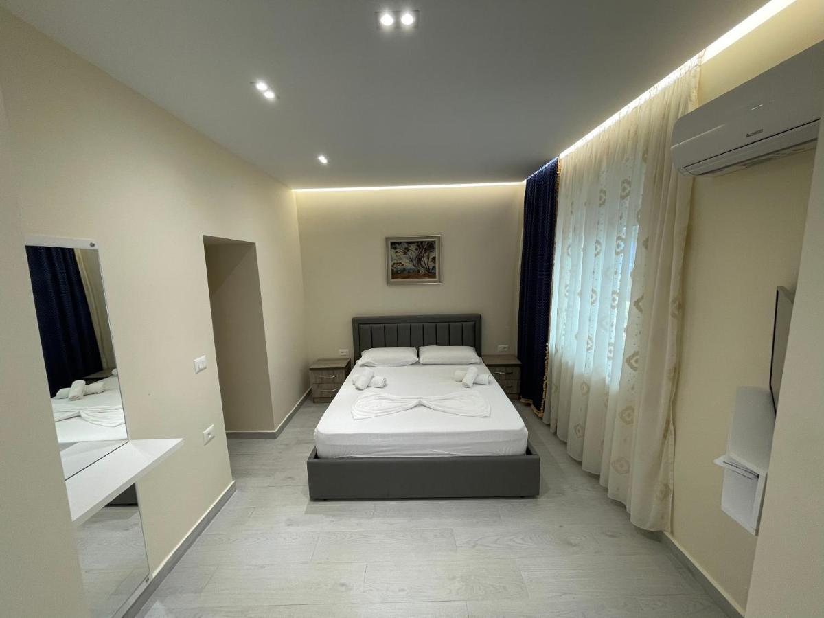 Little Cozy Apartment 4 Sarande Bagian luar foto